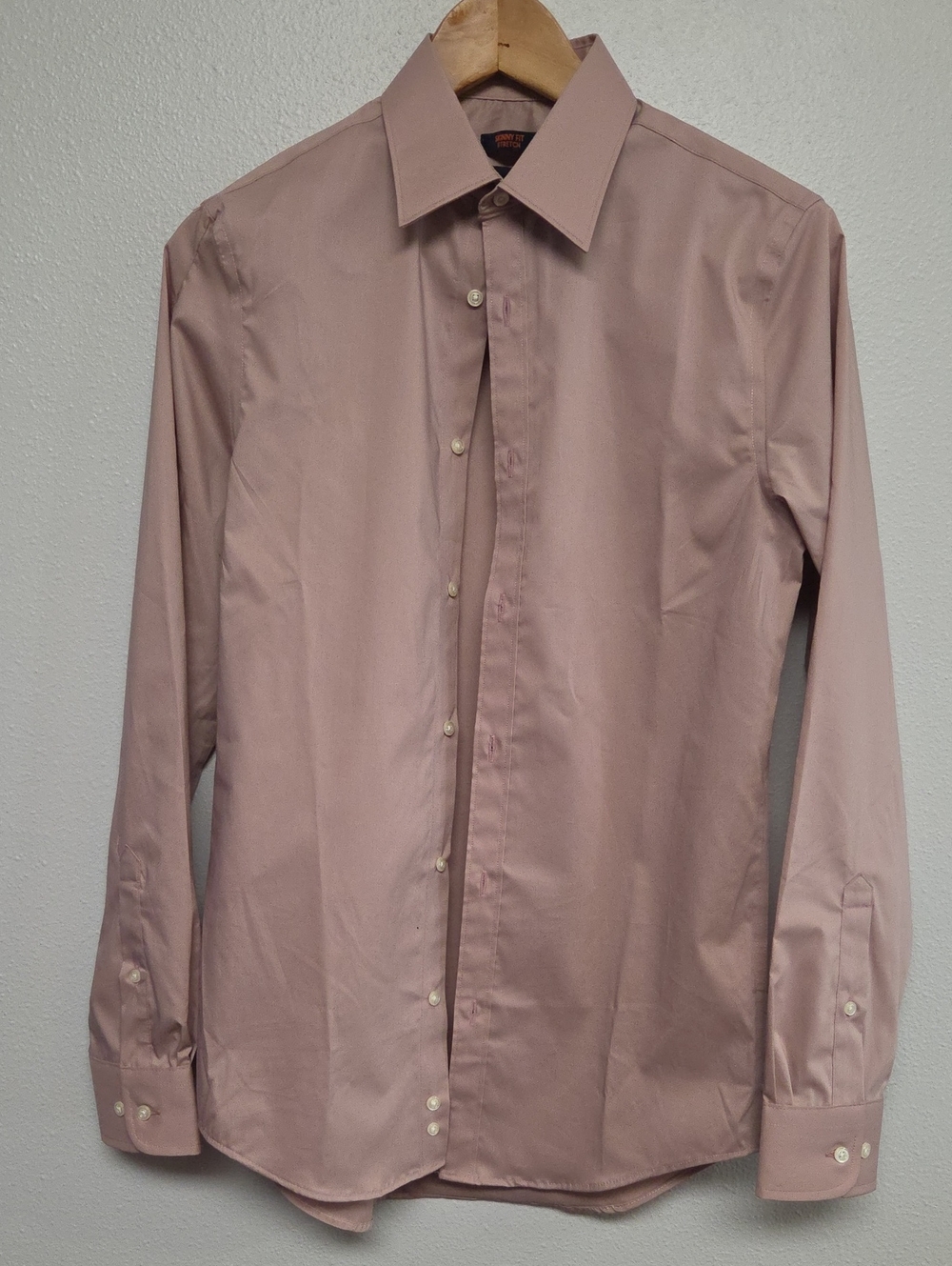 Egara Men's Rose Pink Long-Sleeve Dress Shirt - Point Collar